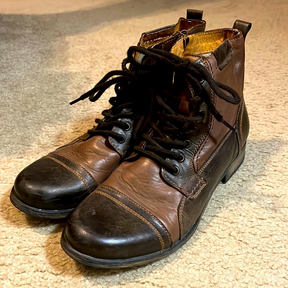 Steve Madden Triggah Boots, Size 9.5